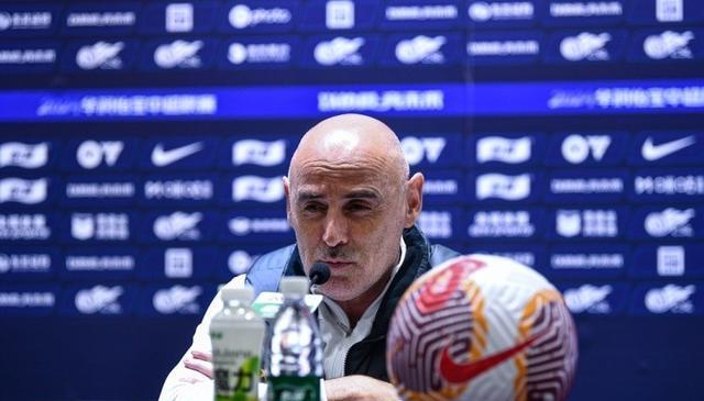 战日本冠军, 维塔尔 战日本冠军, 维塔尔