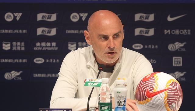 花遭遇开门, 轮换, 关键球员回 花遭遇开门, 轮换, 关键球员回