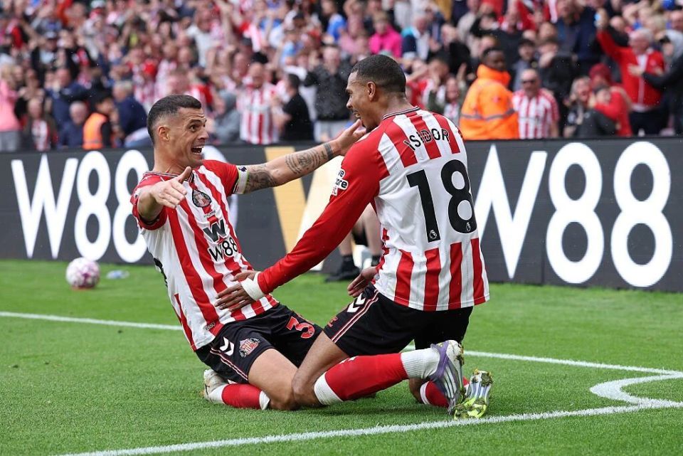 三场比赛中, 新赛季也只 三场比赛中, 新赛季也只